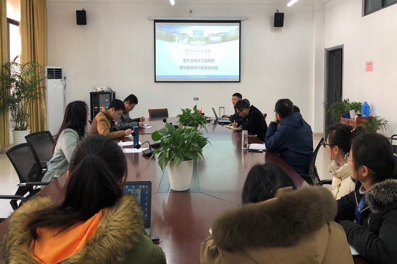 参会人员.jpg