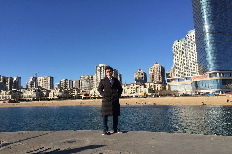 王伟.jpg
