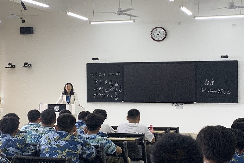 电气班主任见面会4.jpg