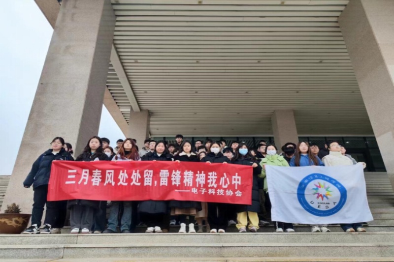 图为志愿者合影.jpg