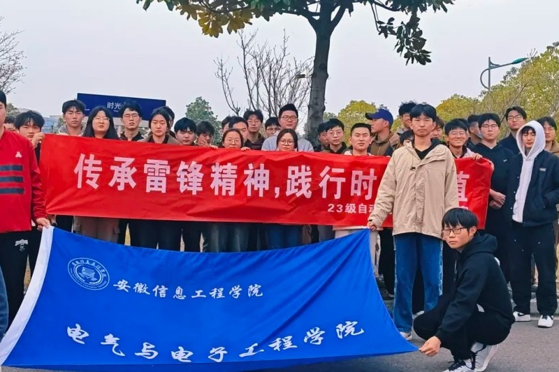 图为志愿者合照.jpg