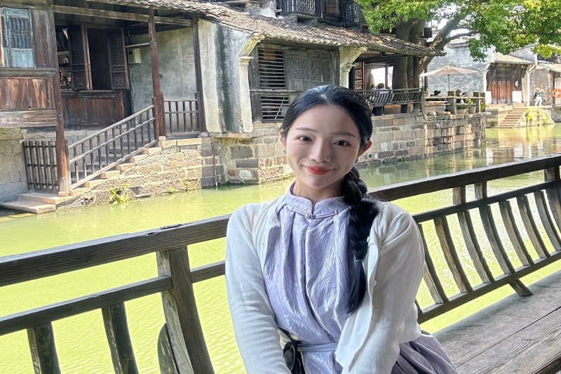 刘梦莎.jpg