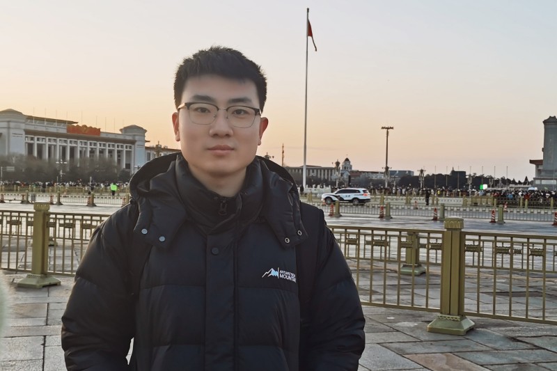 杨宇兵.jpg