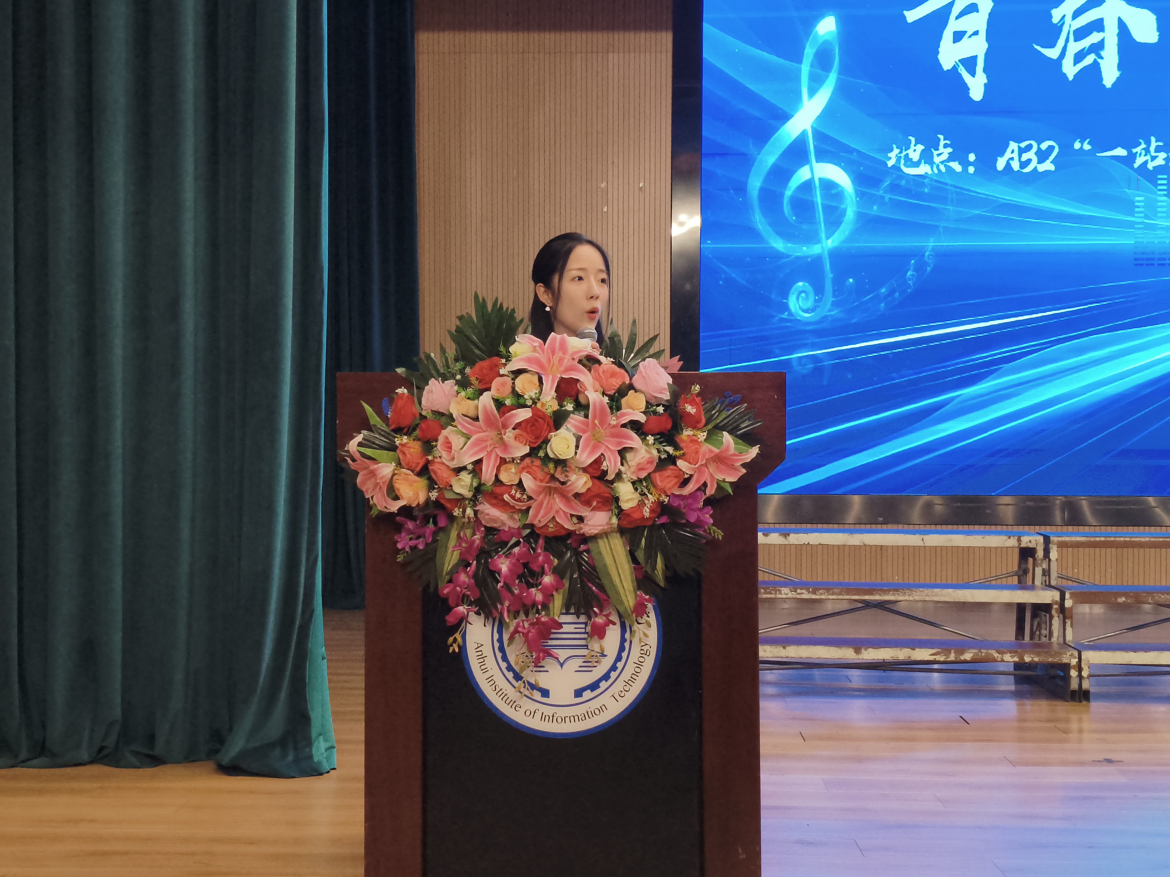 图为刘梦莎总结发言.jpg